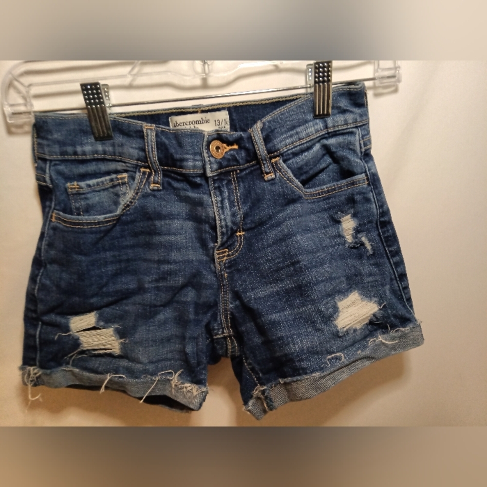 Abercrombie Kids Girl Teen Jeans Midi Short Size 13/14 Distressed